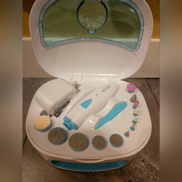 Kiss Power File & Nail Dryer - Picture 4 of 4